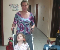 Лена Петрова с дочкой Викой. Октябрь 2015 г.