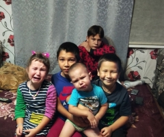 Не хватает даже на самое необходимое! Джуматаева А.С., 5 детей, Омская Область.