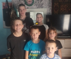Помогите, пожалуйста, нашей большой семье! Юрьева В.А., 6 детей.
