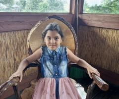 Заработки у семья небольшие и сами не справляются. Темурова Зубайда Файиловна, многодетные.