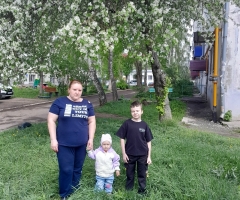 Отец детей оставил их. Жеванкина А.Г., одинокая мама.