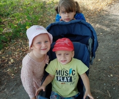 У нас восемь детей, нам очень нужна помощь. Киселева Т.А.