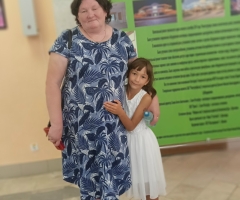 Мама одна воспитывает четверых детей. Рыжикова С.Д.. 4 детей.