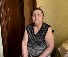 Просит помочь приобрести продукты питания. Ковалева Т.Н., незрячий инвалид.