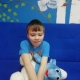 Димочка из Петровско-Забайкальского детского дома, 9 лет. Почти не видит. Приехал на лечение.